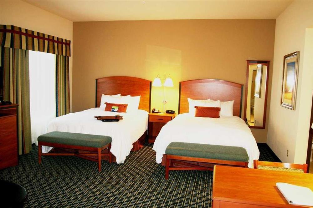 Hampton Inn & Suites Lancaster Pokój zdjęcie