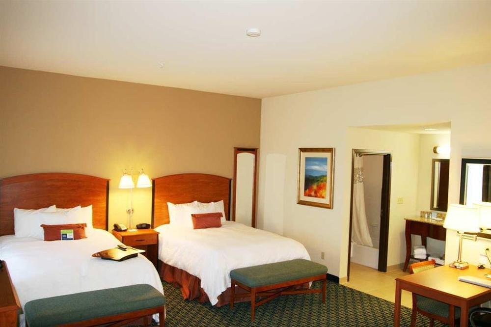 Hampton Inn & Suites Lancaster Pokój zdjęcie