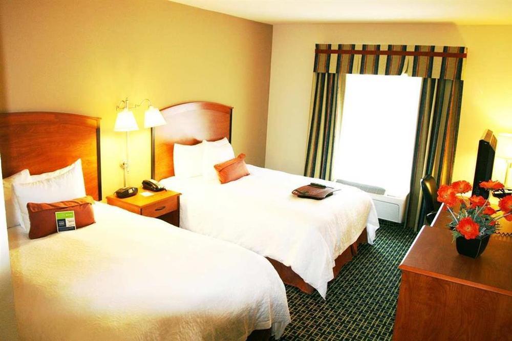 Hampton Inn & Suites Lancaster Pokój zdjęcie